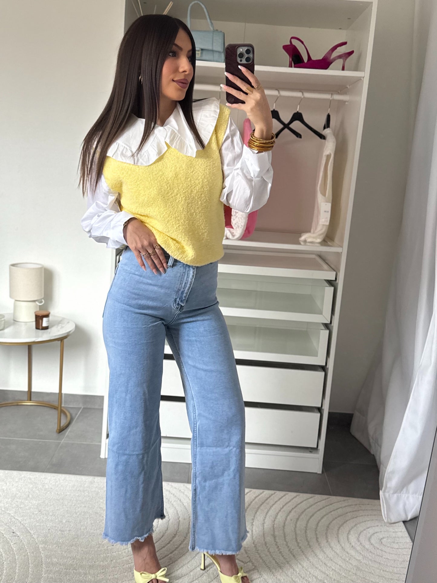 JEANS COUPE DROITE EFFILOCHÉE