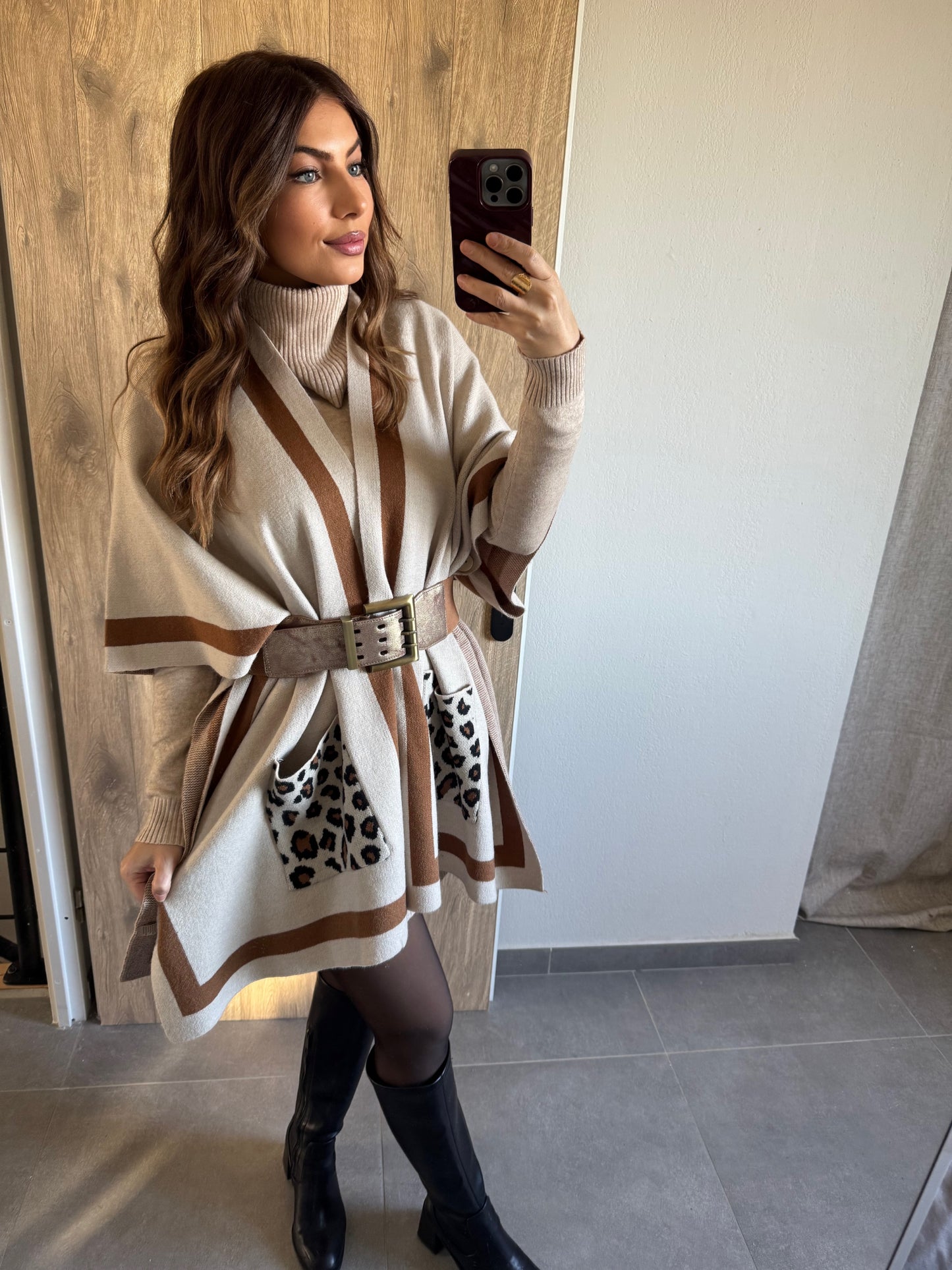 PONCHO CAPE LÉO