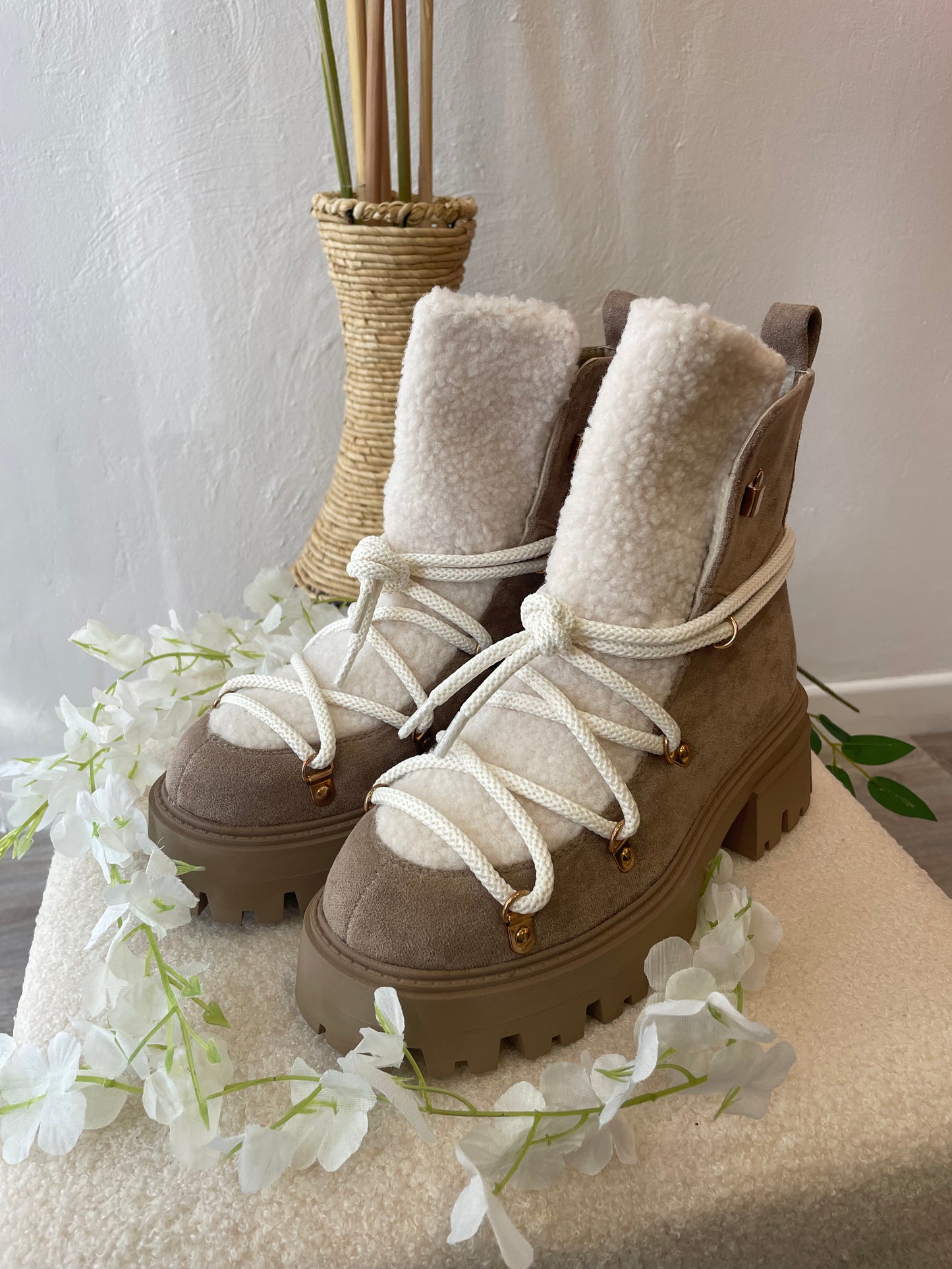 BOTTINES BOUCLETTES
