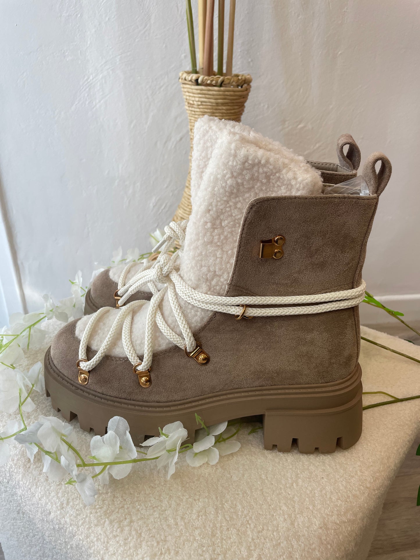 BOTTINES BOUCLETTES