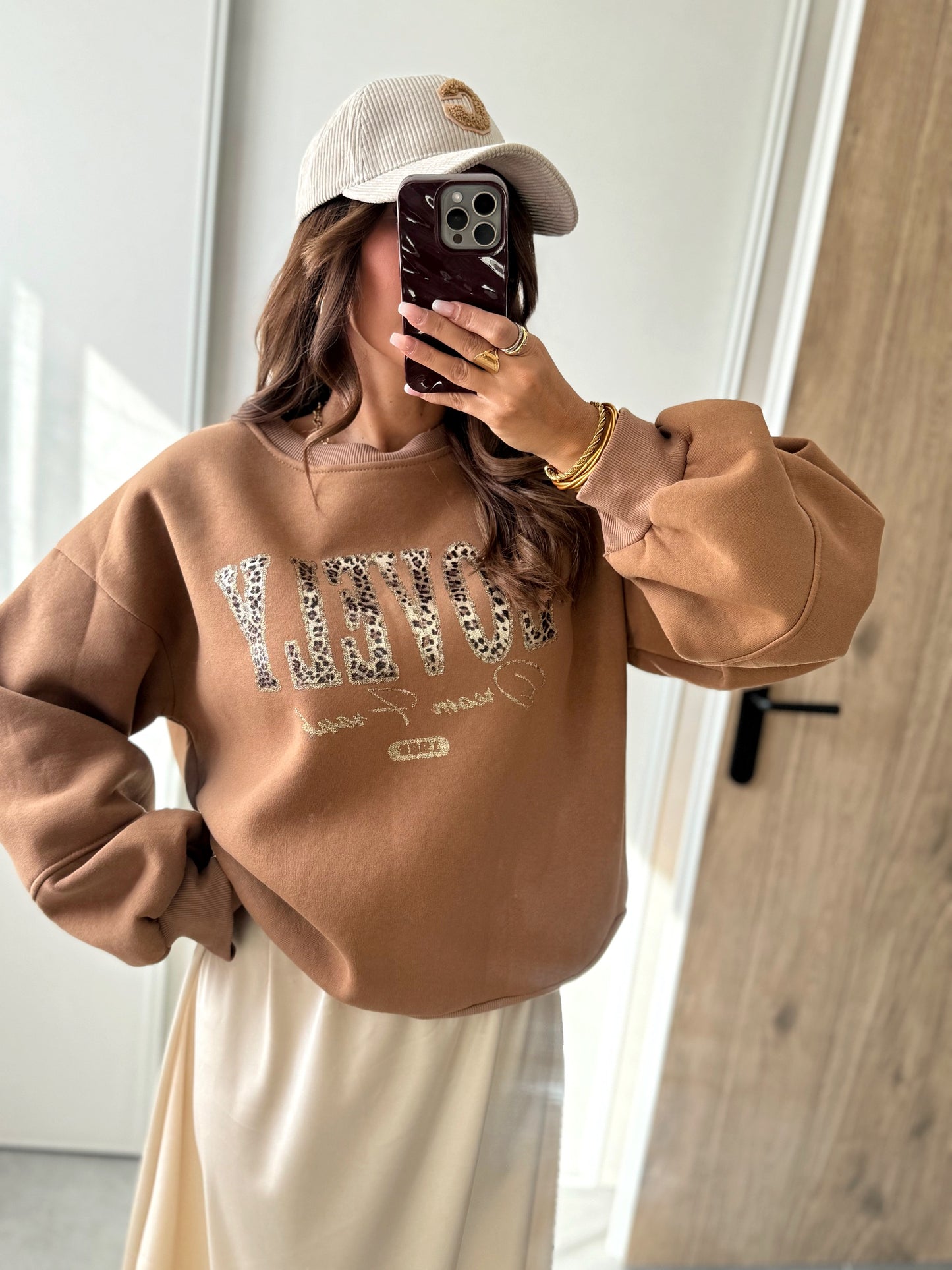 SWEAT LOVELY