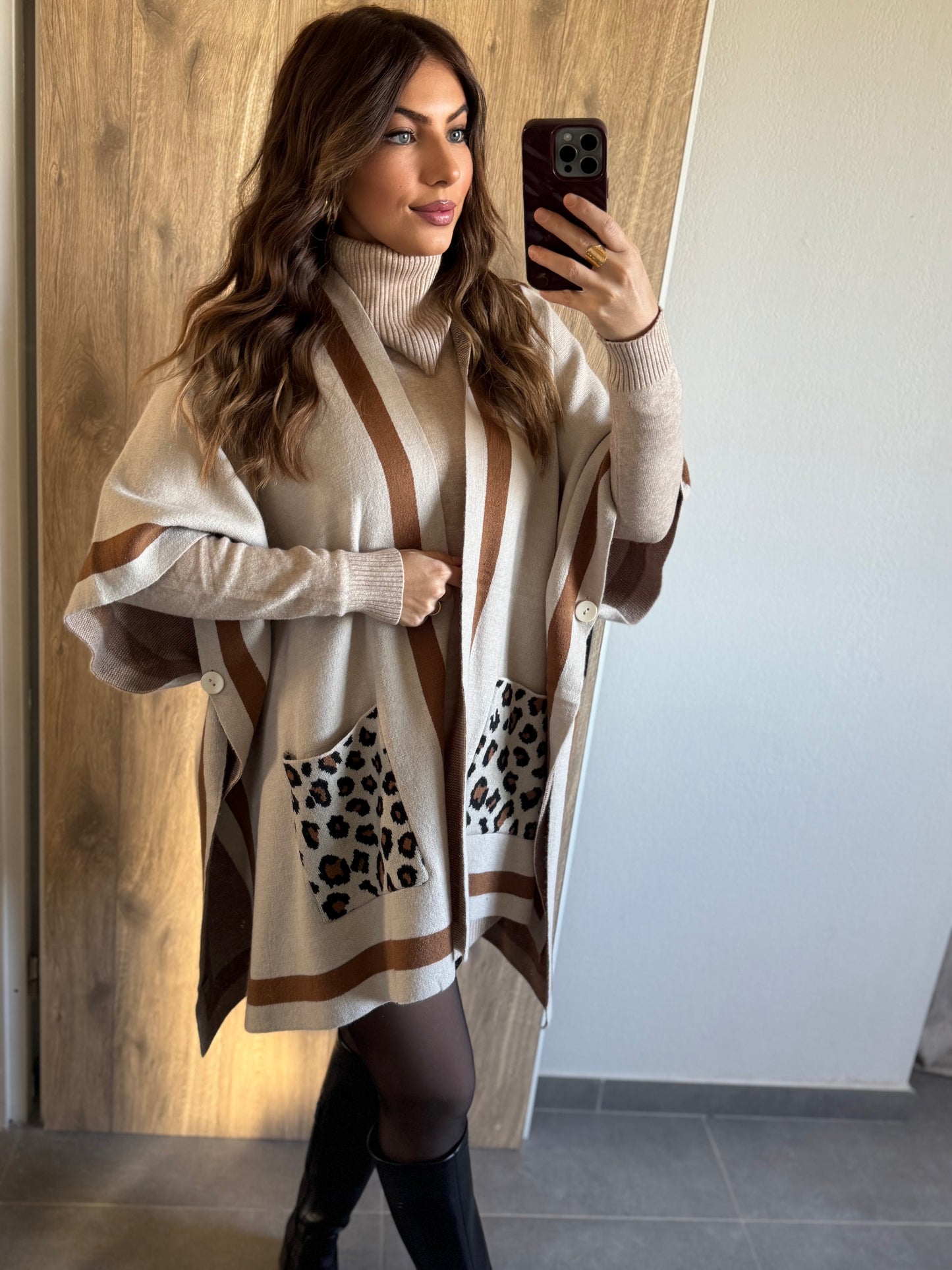PONCHO CAPE LÉO