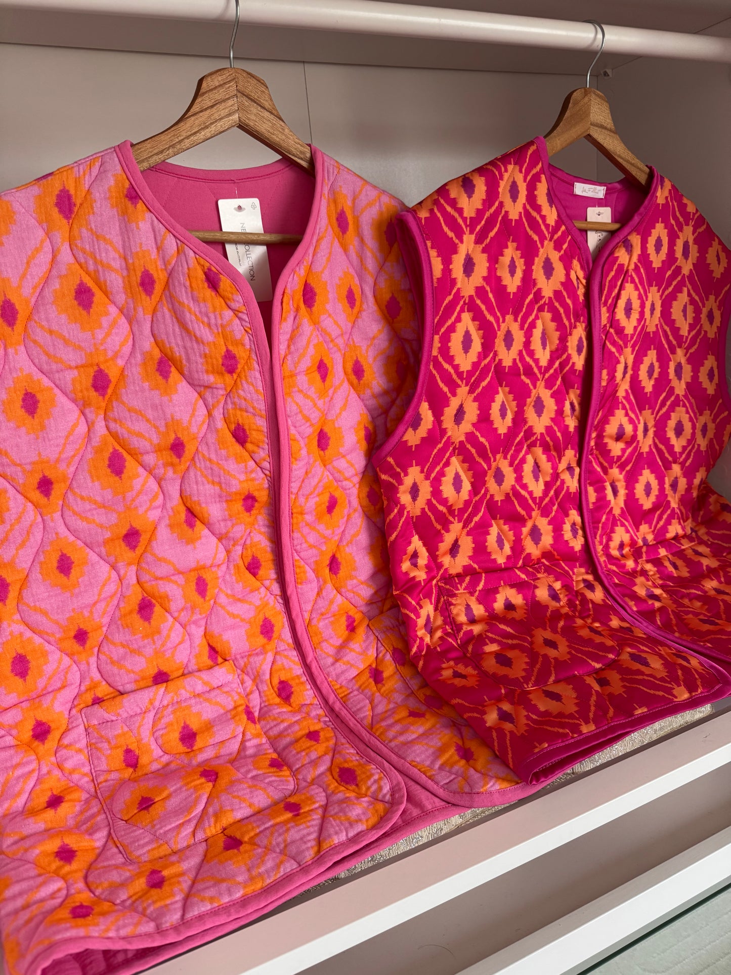 GILET SANS MANCHES AZTÈQUE ROSE ORANGE