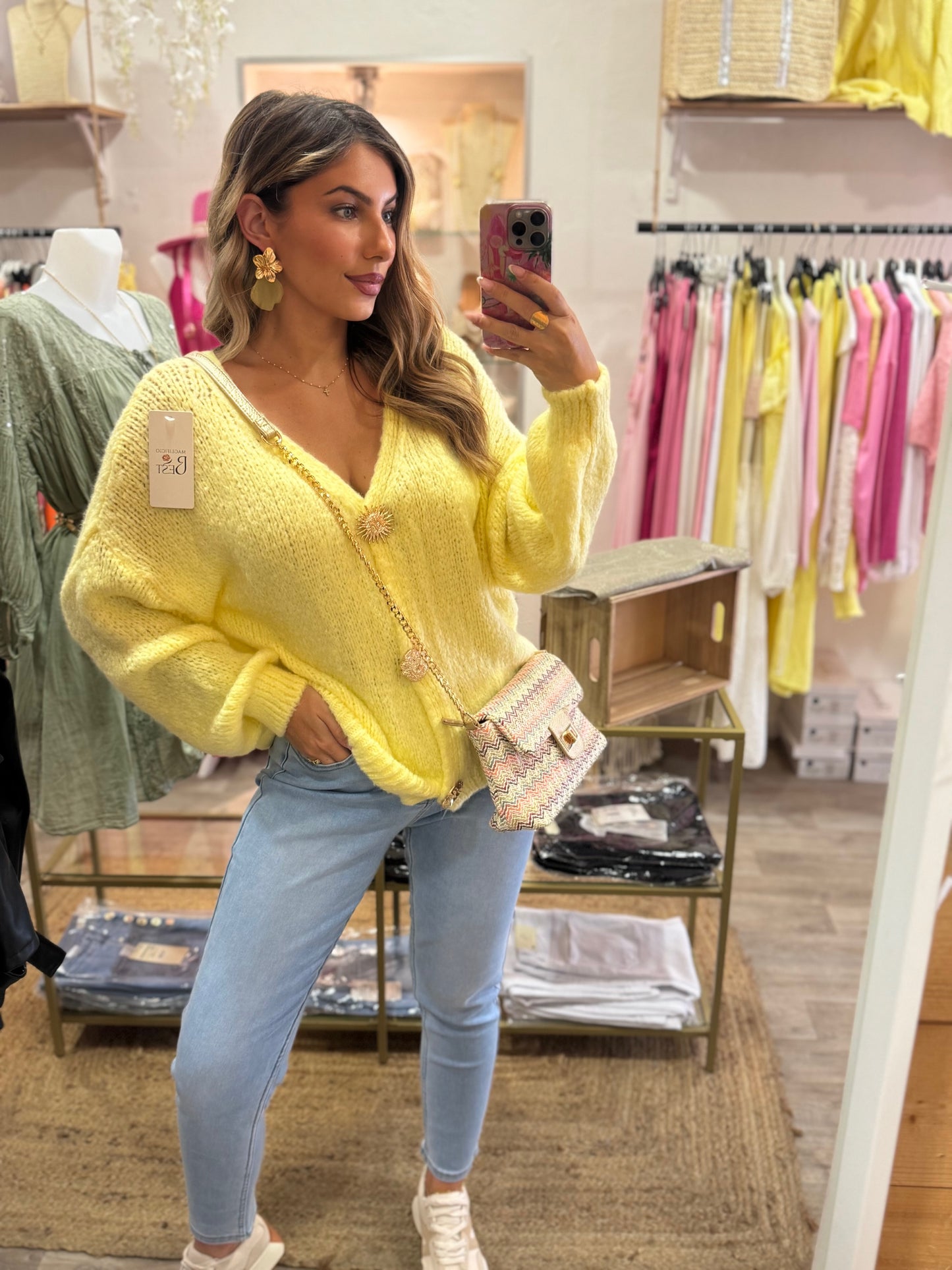 PULL 3 BROCHES - JAUNE