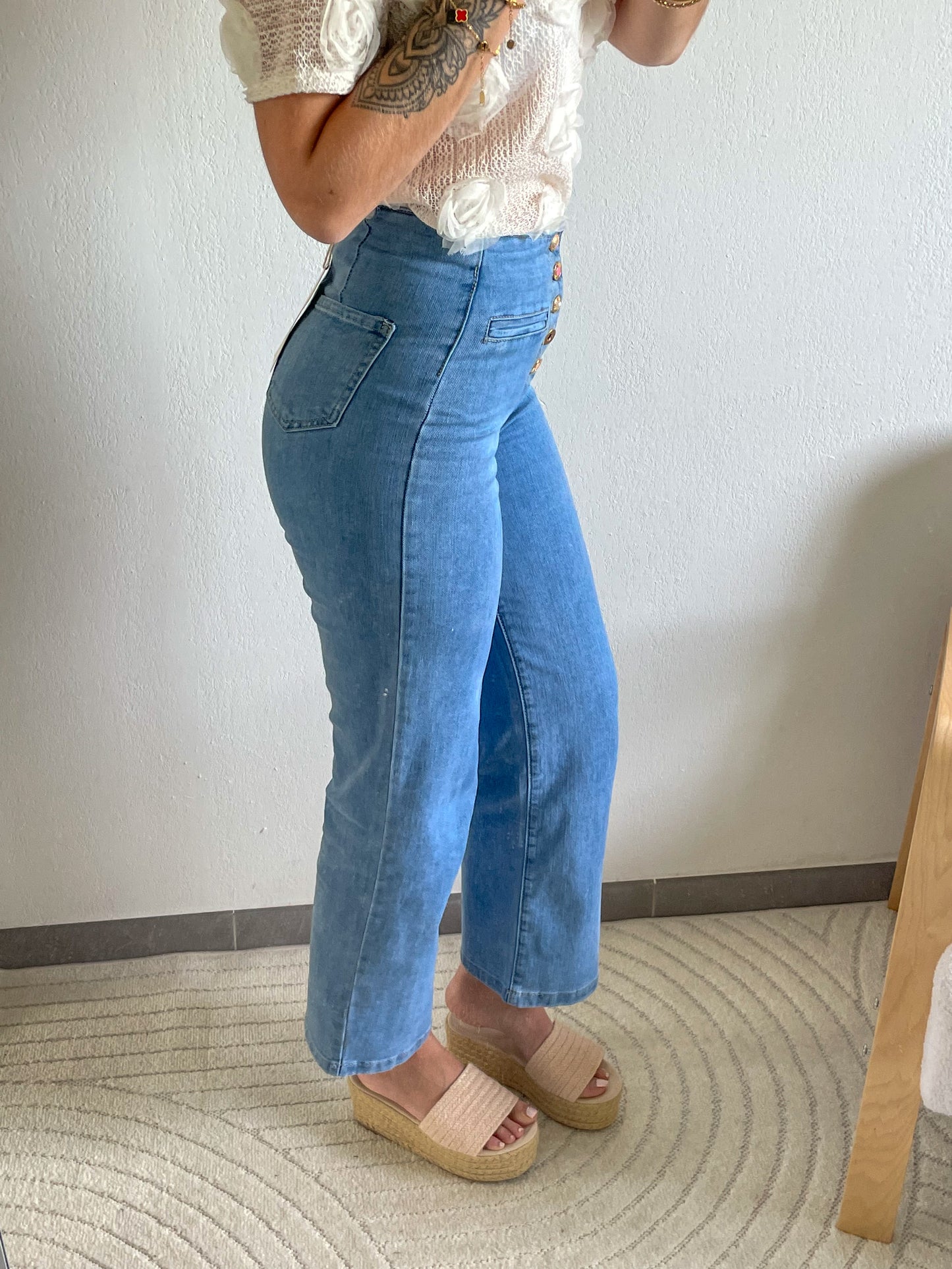 JEAN WIDE LEG - BOUTONS COLORÉ