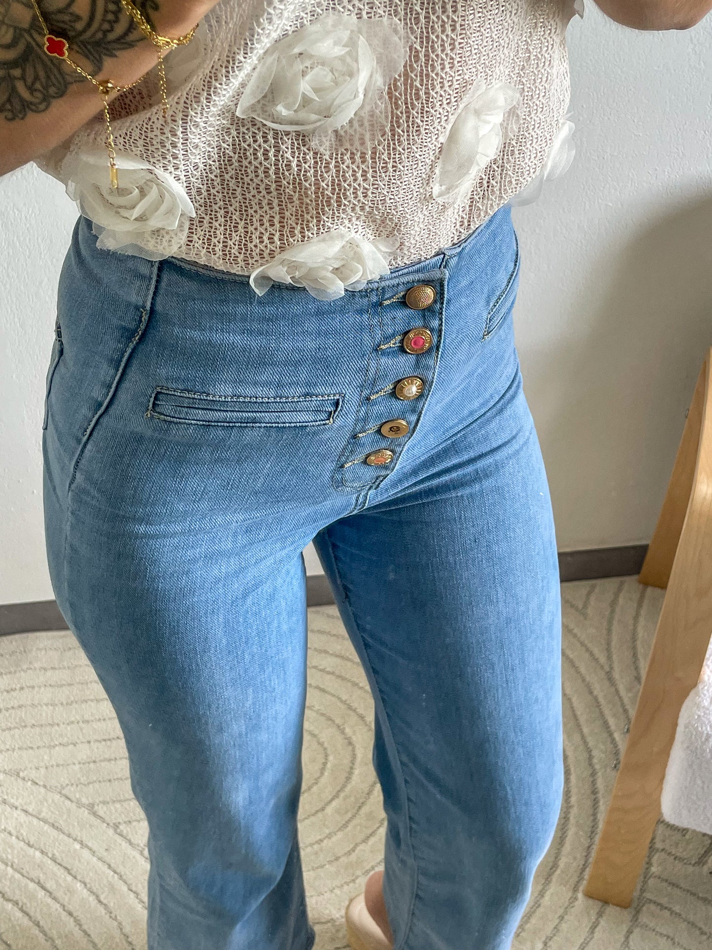 JEAN WIDE LEG - BOUTONS COLORÉ