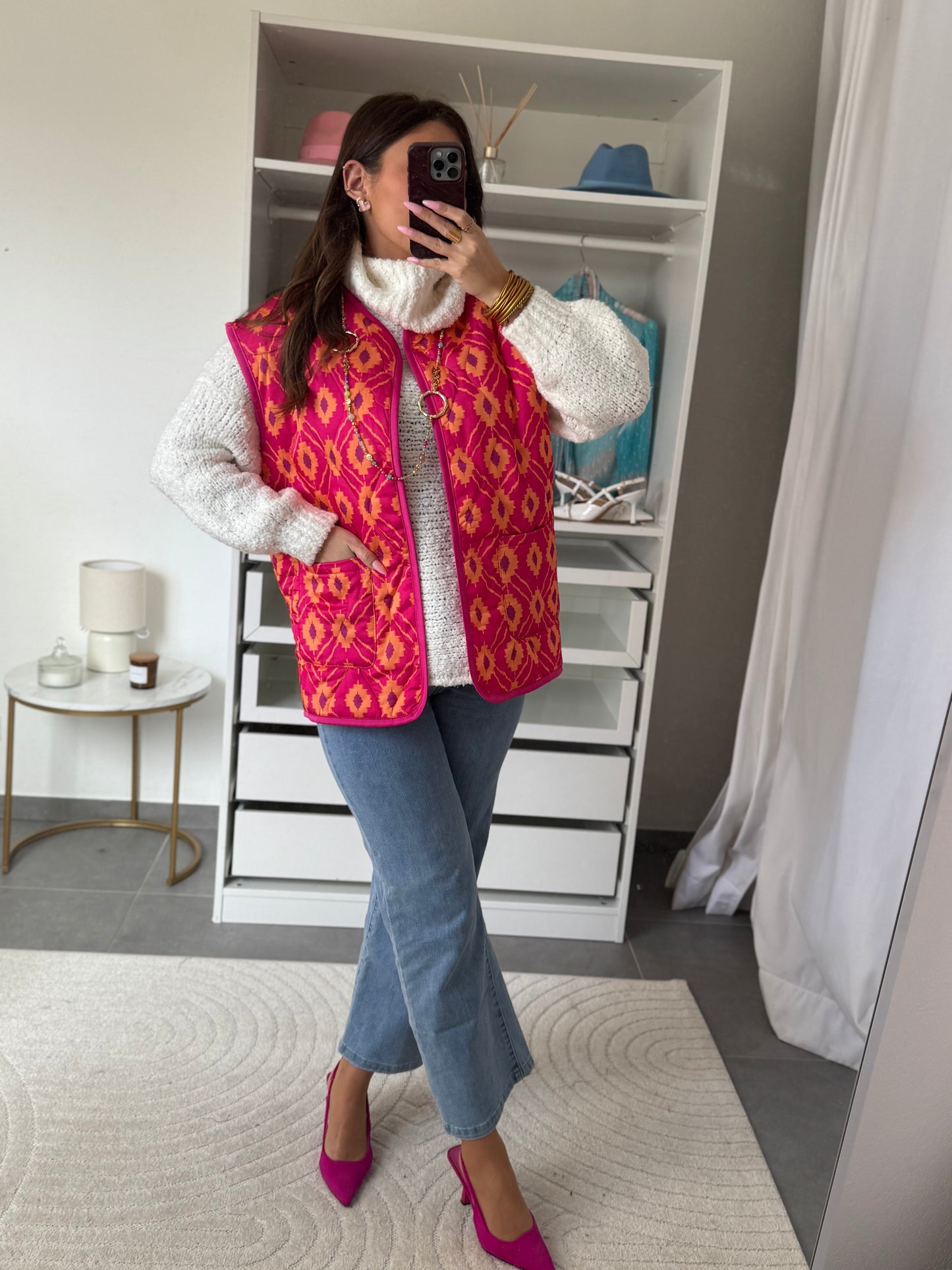 GILET SANS MANCHES MATELASSÉS AZTÈQUE FUSHIA