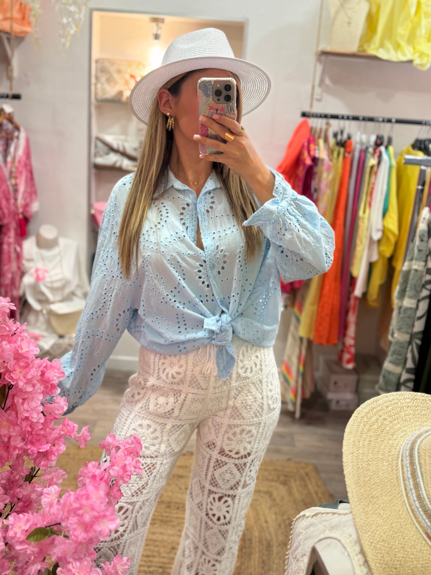 CHEMISE BRODÉ BLEU PASTEL