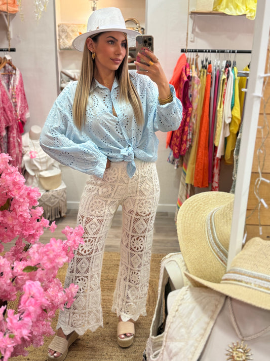 CHEMISE BRODÉ BLEU PASTEL